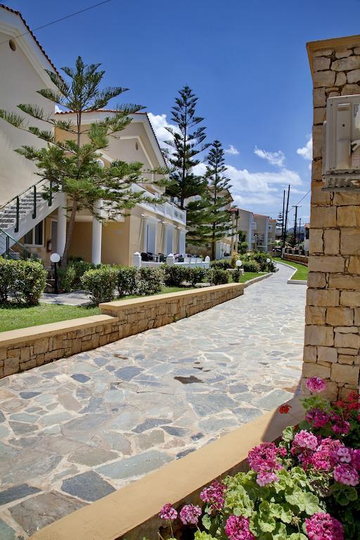 Jo An Beach Hotel Adelianos Kampos Zewnętrze zdjęcie