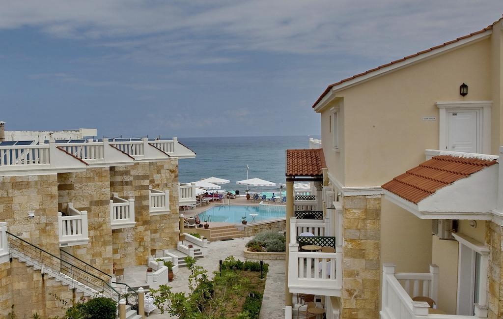 Jo An Beach Hotel Adelianos Kampos Zewnętrze zdjęcie