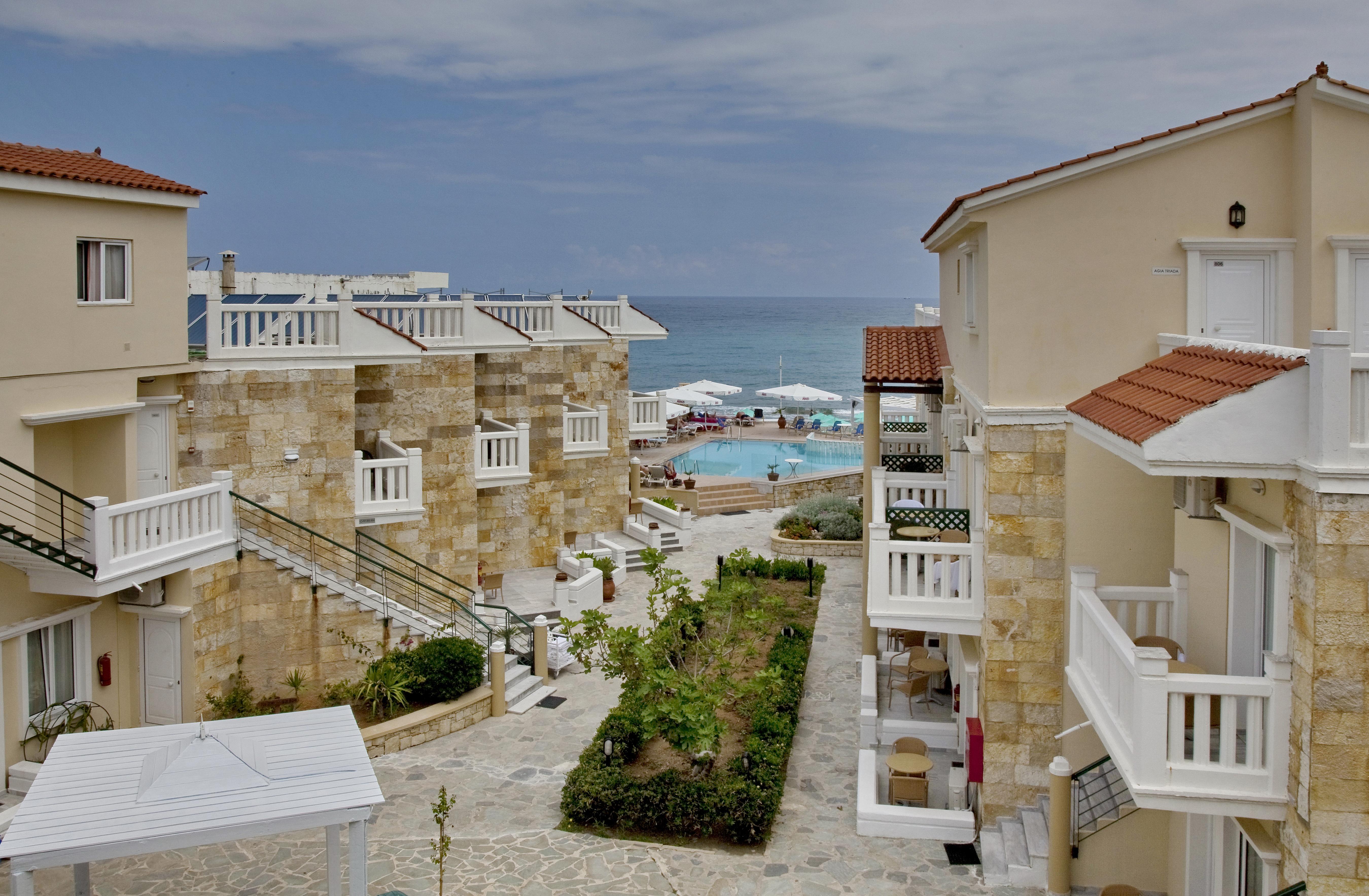 Jo An Beach Hotel Adelianos Kampos Zewnętrze zdjęcie