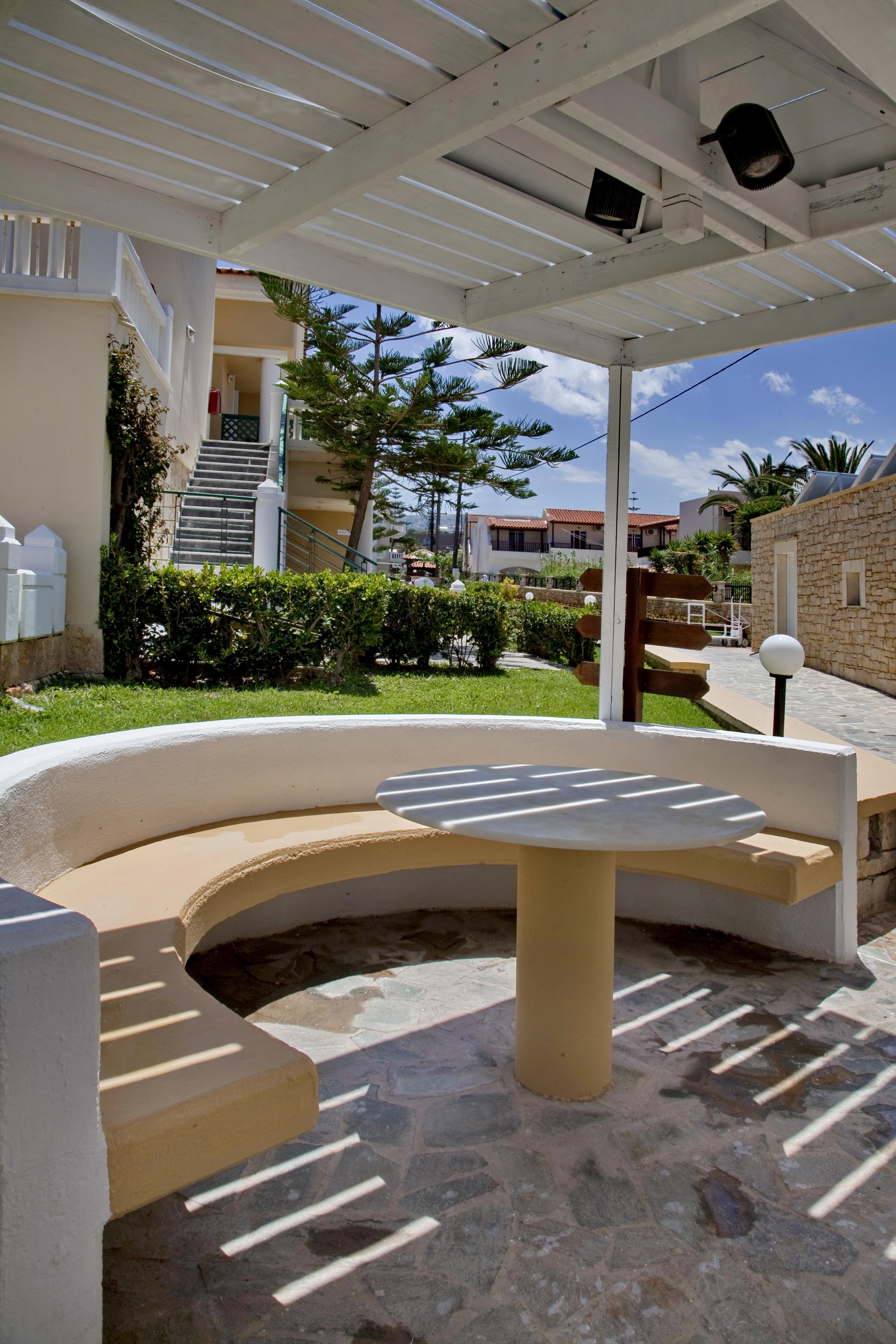 Jo An Beach Hotel Adelianos Kampos Zewnętrze zdjęcie