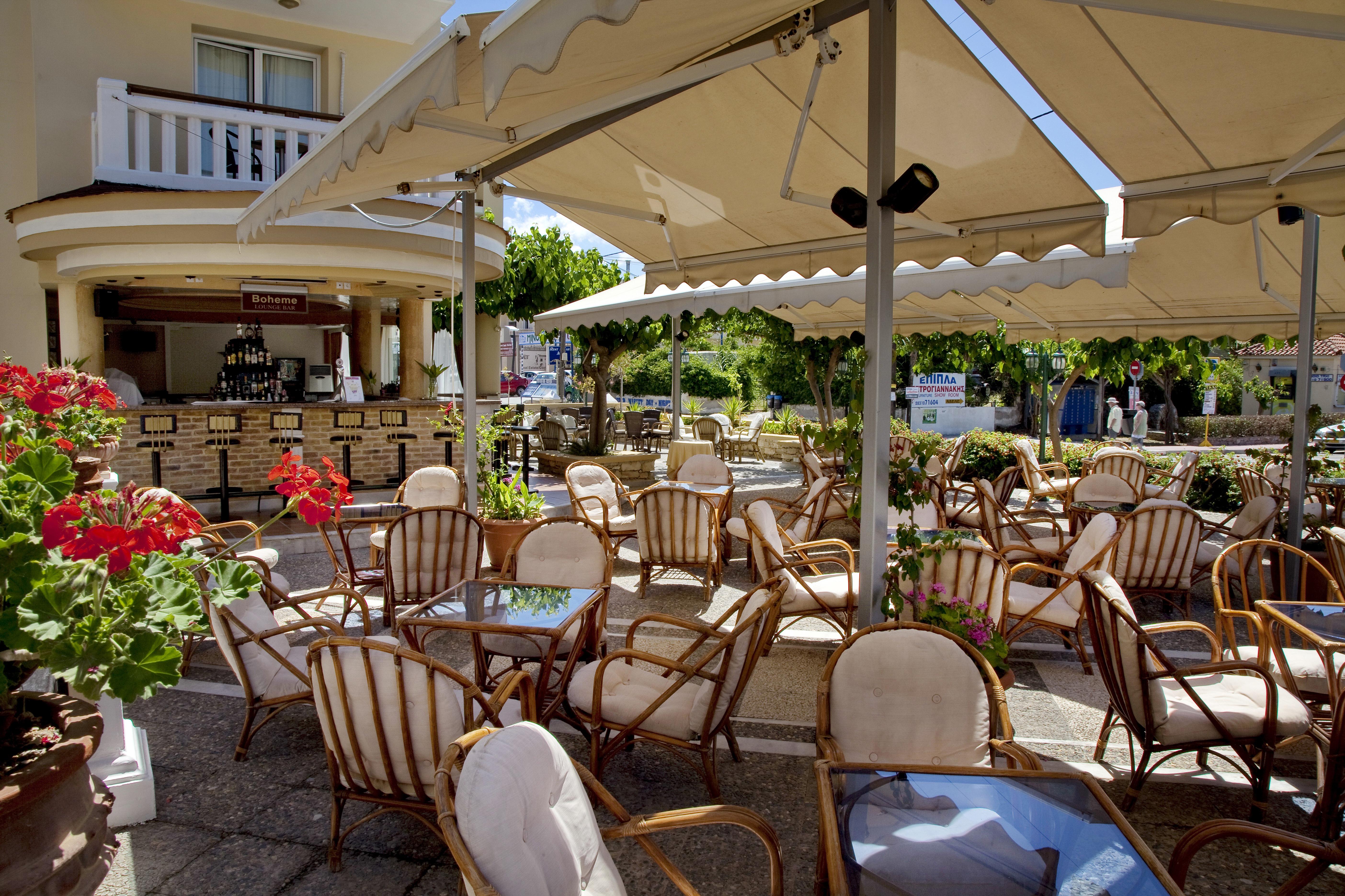 Jo An Beach Hotel Adelianos Kampos Zewnętrze zdjęcie